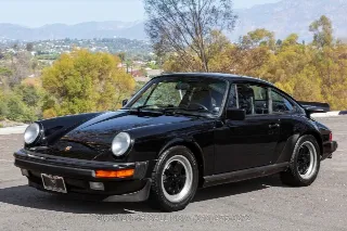 Foto 8 di 24: 1988 Porsche Carrera