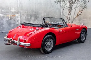 Foto 5 di 24: 1967 Austin Healey 3000