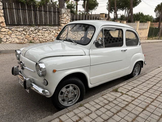 Seat 600L | 1973 | Route 66 Auctions