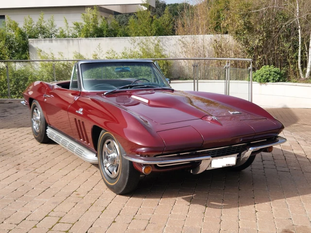 Chevrolet Corvette Sting Ray 427 Turbo Jet | 1966 | Route 66 Auctions
