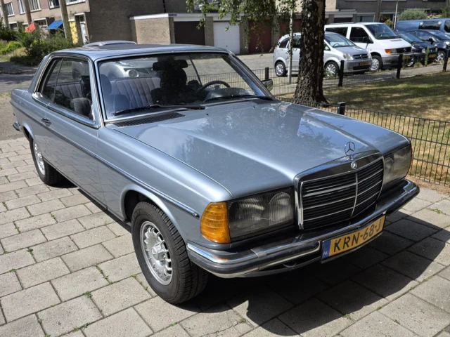 Mercedes-Benz 230 CE | 1983 | Route 66 Auctions