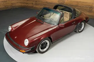 Foto 1 di 10: Porsche 911