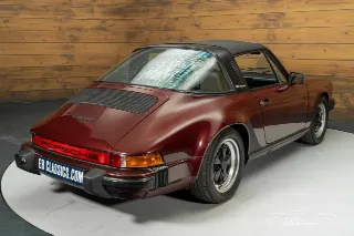 Foto 8 di 10: Porsche 911