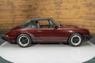 Foto 9 di 10: Porsche 911