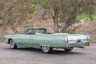 Foto 10 von 24: 1967 Cadillac DeVille
