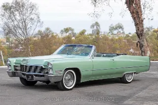 Foto 12 von 24: 1967 Cadillac DeVille