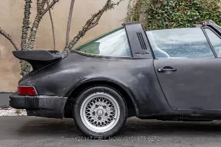 Foto 17 di 24: 1974 Porsche 911