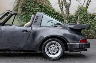 Foto 19 di 24: 1974 Porsche 911