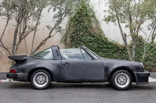 Foto 4 di 24: 1974 Porsche 911