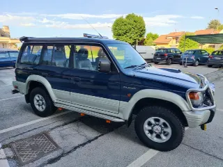 Foto 2 di 10: Mitsubishi Pajero Wagon