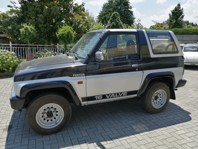 Daihatsu Feroza Resin Top EL-II 4x4