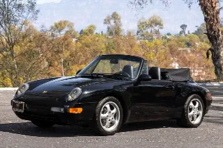 Foto 11 di 24: 1998 Porsche 993