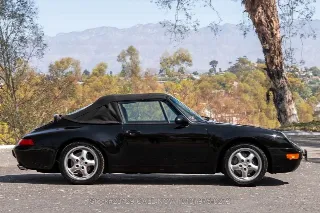 Foto 14 di 24: 1998 Porsche 993