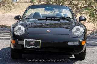 Foto 3 di 24: 1998 Porsche 993