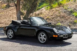 Foto 4 di 24: 1998 Porsche 993