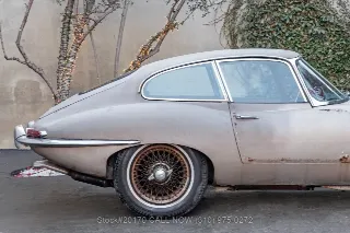 Foto 11 di 24: 1963 Jaguar XKE