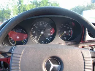 Foto 35 di 37: Mercedes