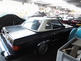 Foto 14 di 30: Mercedes