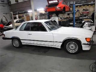 Foto 23 di 26: Mercedes