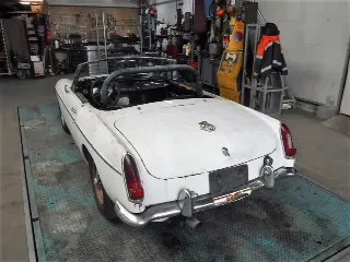 Photo 3 of 52: MG