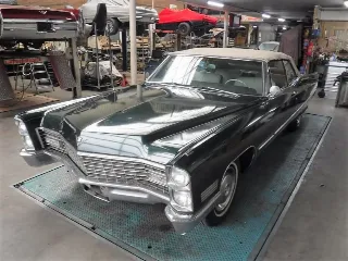 Photo 1 of 79: Cadillac