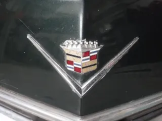 Photo 26 of 79: Cadillac