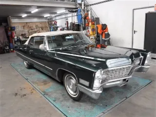 Photo 35 of 79: Cadillac