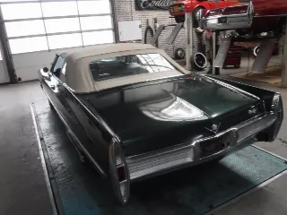 Photo 5 of 79: Cadillac