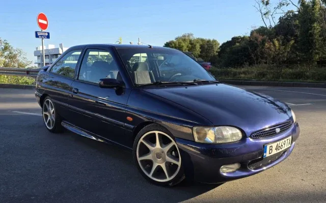 Ford Escort RS2000 F1 Edition | 1996 | Route 66 Auctions