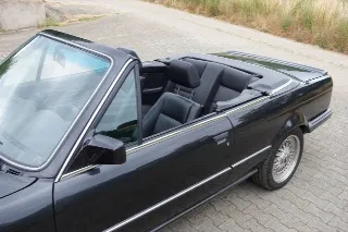 Foto 2 di 8: BMW 320i Cabriolet | 1987 | Route 66 Auctions