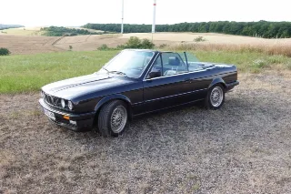 Foto 5 di 8: BMW 320i Cabriolet | 1987 | Route 66 Auctions