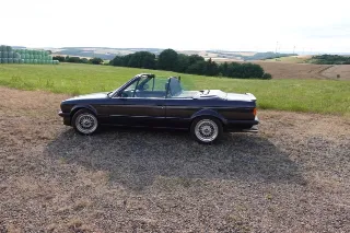 Foto 6 di 8: BMW 320i Cabriolet | 1987 | Route 66 Auctions