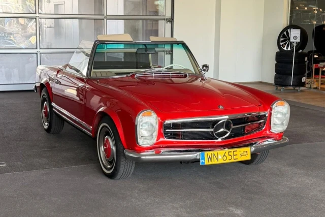 Mercedes-Benz 250 SL | 1967 | Route 66 Auctions