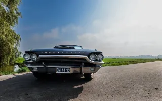 Foto 5 de 8: Ford Thunderbird | 1964 | Route 66 Auctions