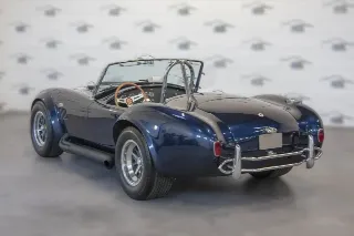 Foto 3 de 8: Shelby Cobra 427S/C CSX4000 | 1965 | Route 66 Auctions
