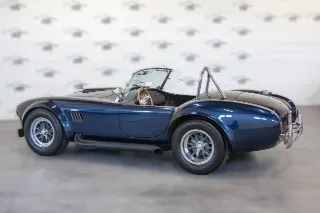 Foto 4 de 8: Shelby Cobra 427S/C CSX4000 | 1965 | Route 66 Auctions