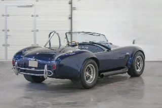 Foto 5 de 8: Shelby Cobra 427S/C CSX4000 | 1965 | Route 66 Auctions