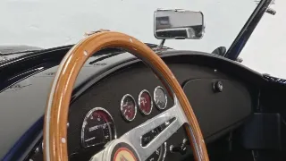 Foto 8 de 8: Shelby Cobra 427S/C CSX4000 | 1965 | Route 66 Auctions