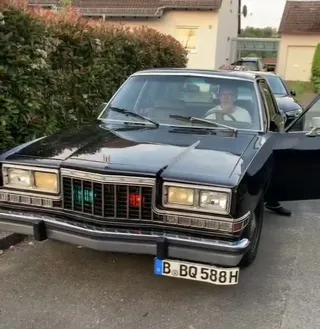 Foto 3 di 8: Dodge Diplomat | 1988 | Route 66 Auctions