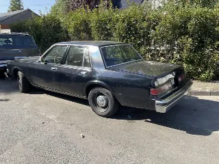 Foto 5 di 8: Dodge Diplomat | 1988 | Route 66 Auctions