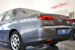 Foto 12 di 25: Alfa Romeo 166 2.0i V6 turbo cat Super