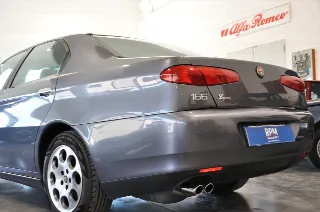 Foto 24 di 25: Alfa Romeo 166 2.0i V6 turbo cat Super