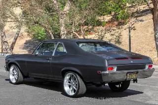 Foto 9 di 24: 1968 Chevrolet Nova
