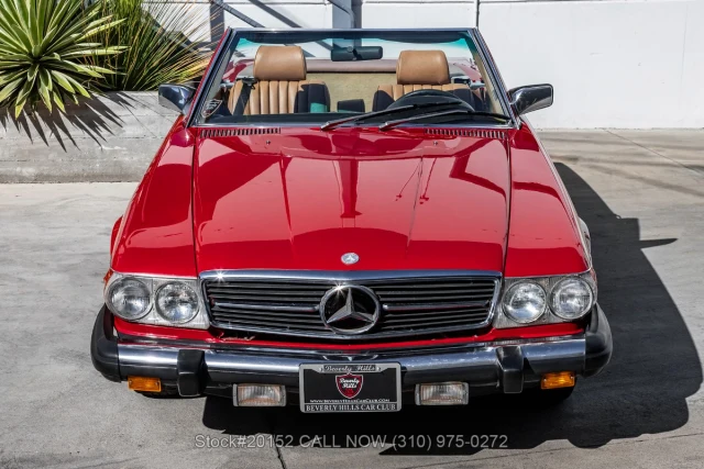 Foto 2 di 24: 1985 Mercedes Benz 380SL