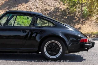 Foto 15 di 24: 1986 Porsche Carrera