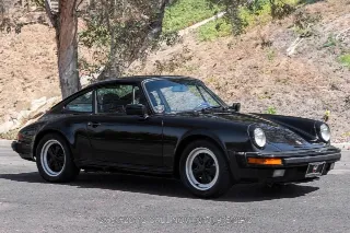 Foto 4 di 24: 1986 Porsche Carrera