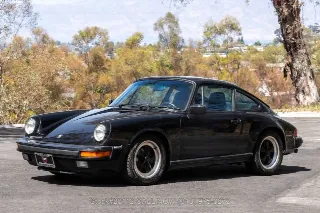 Foto 9 di 24: 1986 Porsche Carrera