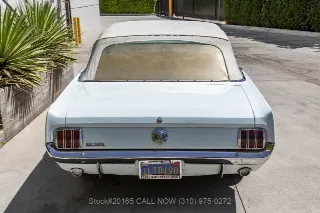 Foto 11 di 24: 1966 Ford Mustang