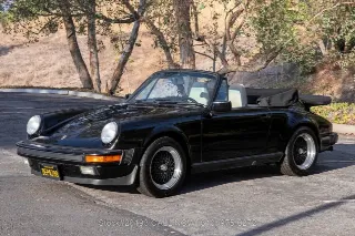 Foto 11 di 24: 1988 Porsche Carrera