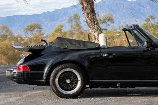 Foto 20 di 24: 1988 Porsche Carrera